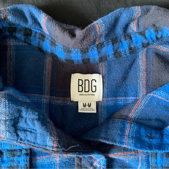 BDG Blue Plaid Flannel Cropped Acid Wash Button Up Long Sleeve Urban Outfitters - Picture 6 of 7